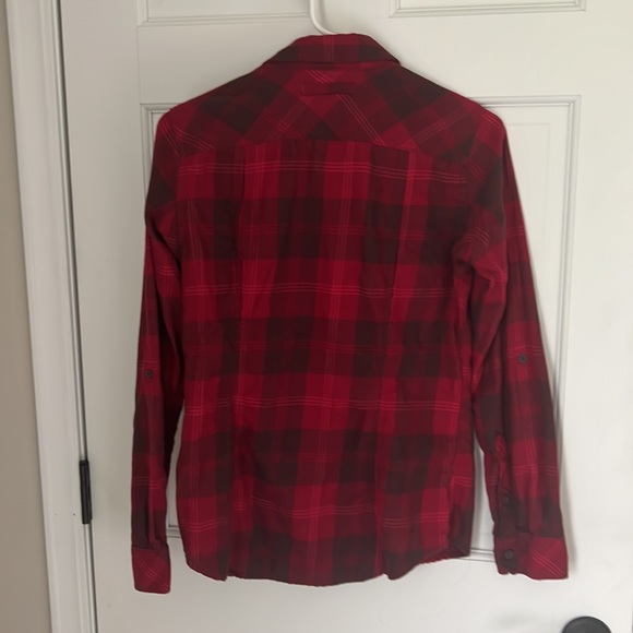 Deluth Trading free swingin’ women’s flannel shirt. - Picture 2 of 4